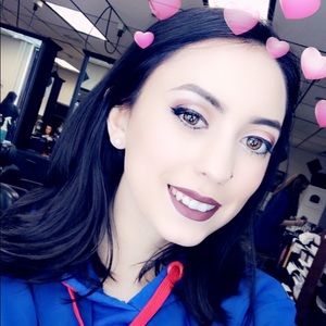 Meet your Posher, Gwyndalyn